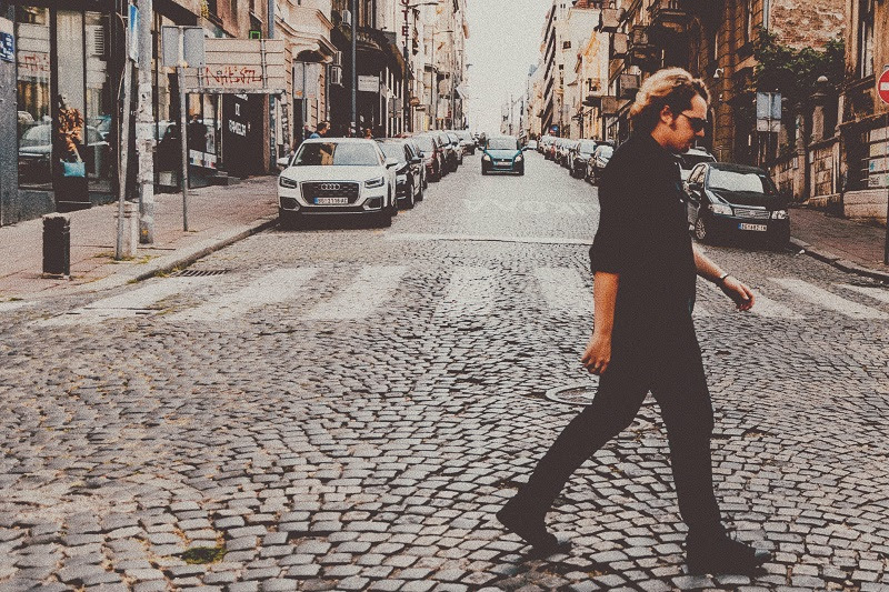 Mihailo je objavio video singl za pesmu „Ekran“